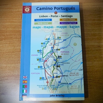 https://www.alberguedebarcelos.com/product/camino-portugues-mapa-guia-2016