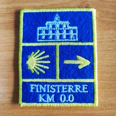 https://www.alberguedebarcelos.com/product/emblema-finisterre-km-0-0
