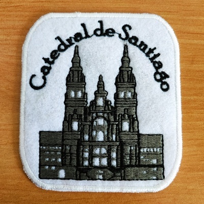 https://www.alberguedebarcelos.com/product/emblema-catedral