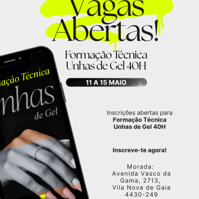 Promoção de formação técnica em unhas de gel com mãos femininas e smartphone mostrando informação do curso