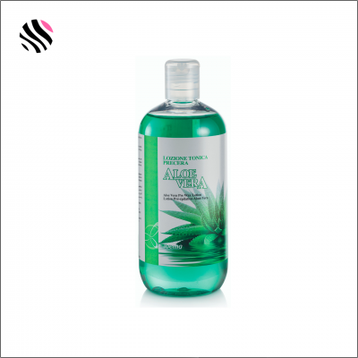 Frasco de loção tónica purificante de Aloé Vera com rótulo verde e branco