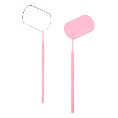 Conjunto de ralador e espátula cor-de-rosa com cabo longo