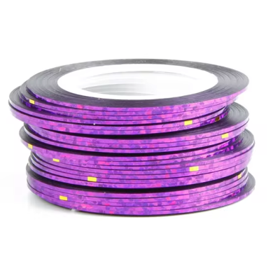 Rolos de fita adesiva decorativa holográfica roxa empilhados