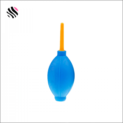 Balão de borracha azul com bico laranja