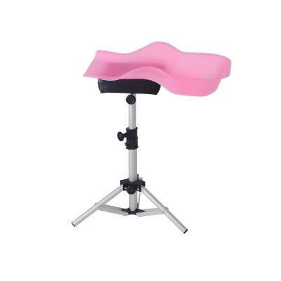 Banco de apoio com assento rosa e base tripé metálica ajustável