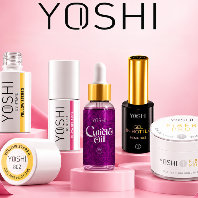 Produtos YOSHI para beleza em diferentes embalagens com fundo cor-de-rosa.