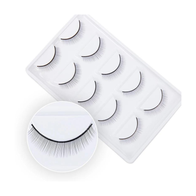 Caixa transparente com 10 pares de pestanas postiças pretas finas