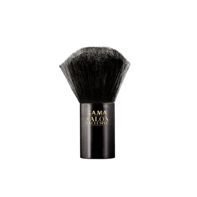 Pincel de maquilhagem com cerdas pretas e cabo preto com texto dourado.