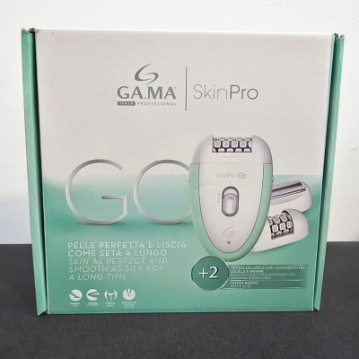 Embalagem de epilador GA.MA SkinPro Go com duas cabeças visíveis e texto informativo em inglês e italiano