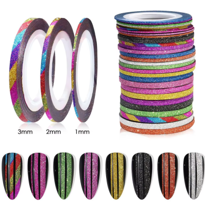 Rolos de fitas decorativas para unhas coloridas e glitter com exemplos de aplicação