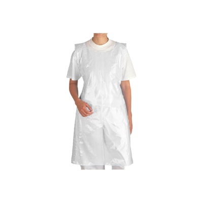 Macacão branco brilhante sobre camiseta branca