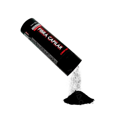 Frasco preto de fibra capilar a verter pó preto sobre fundo branco