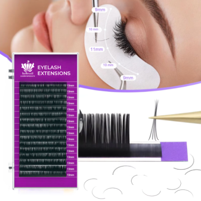 Kit de extensões de pestanas com embalagem roxa, pente preto, pinça dourada e mulher com adesivos brancos nos olhos