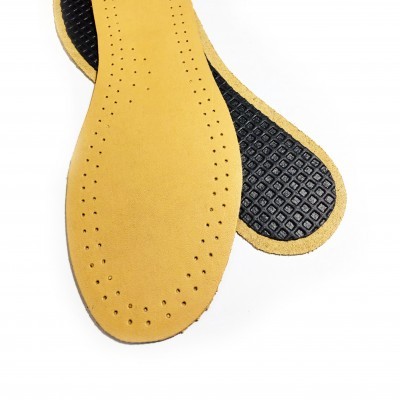 Palmilhas amarela e preta com padrão texturizado