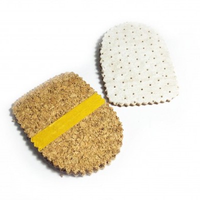 Esponja dupla-face com cortiça castanha e microfibra branca