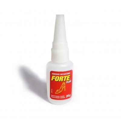 Frasco branco de adesivo instantâneo Forte Plus com rótulo vermelho