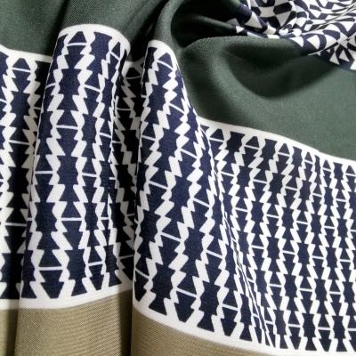 Tecido acetinado MULTICOLOR