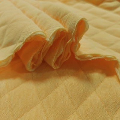 Malha Jacquard dupla face acolchoada DIAMOND