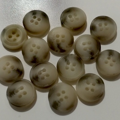 Botão Bege Raiado -15 mm Pack 12