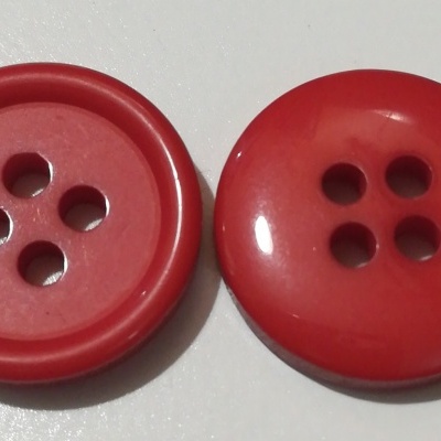Red Candy Button - 15 mm Pack of 12