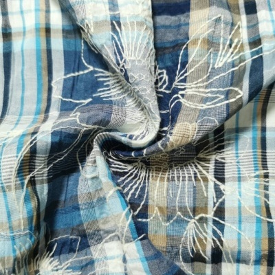 Tecido Bordado Algodão XADREZ FLOR