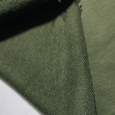 Malla diagonal sin cardar  DEEP LICHEN GREEN