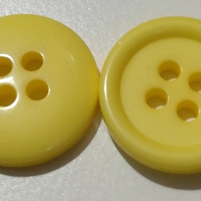 Botão Plást.Amarelo - 15 mm Pack 12
