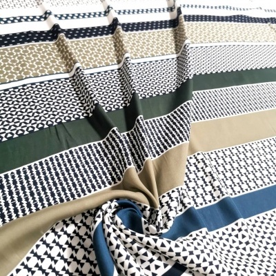 Tecido acetinado MULTICOLOR