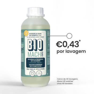 Frasco de detergente bio enzimático para roupa com rótulo verde e branco
