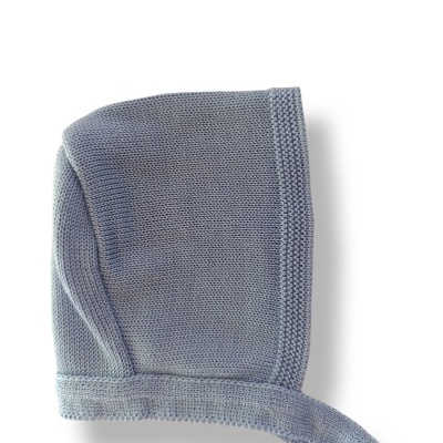 capuz de malha azul clara para bebé