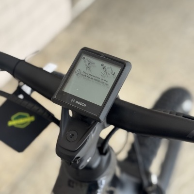 Ecrã digital Bosch no guiador de bicicleta elétrica