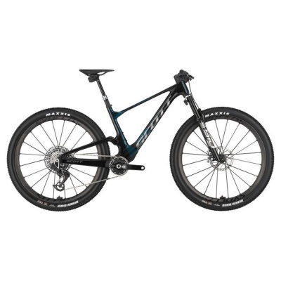 Bicicleta todo-terreno preta e azul com pneus Maxxis