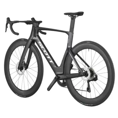 Bicicleta de estrada preta de carbono com marca SCOTT