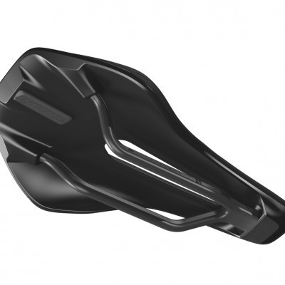 Sela de bicicleta preta vista de baixo com estrutura em metal