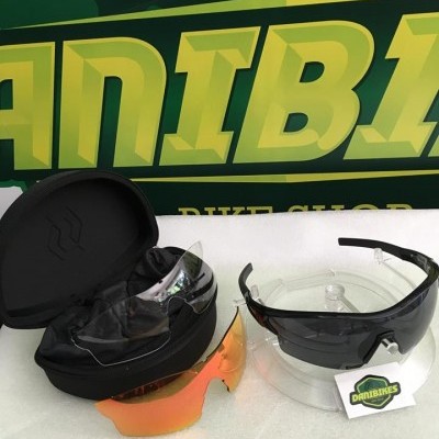 Óculos de proteção para ciclismo com várias lentes e estojo, bengoto DANIBIKES em fundo verde/amarelo