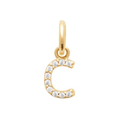 Pendente dourado letra C com pedras brancas brilhantes