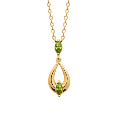 Colar dourado com pendente com pedra verde