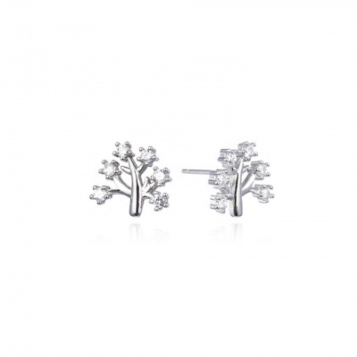 Brincos de prata com pedras em formato de árvore