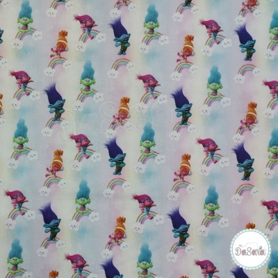 Trolls - Rainbow Clouds
