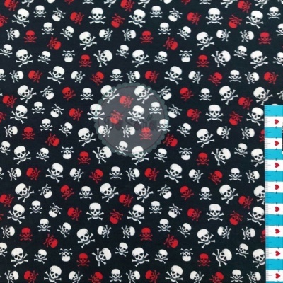 Pirate Multi Skulls | Black