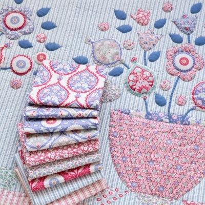 Bon Voyage! | Hare Tile - Blue | Tilda Bon Voyage! | Hare Tile - Blue | Tilda