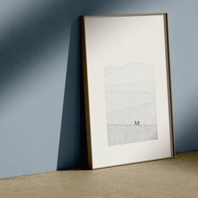 Quadro minimalista preto e branco com montanhas e figuras pequenas