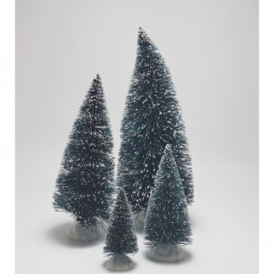 Miniaturas de árvores de Natal verdes com efeito de neve e base branca.