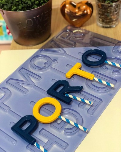 https://www.decorbolos.pt/product/molde-alfabeto