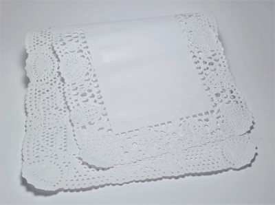 https://www.decorbolos.pt/product/naperon-em-papel-2