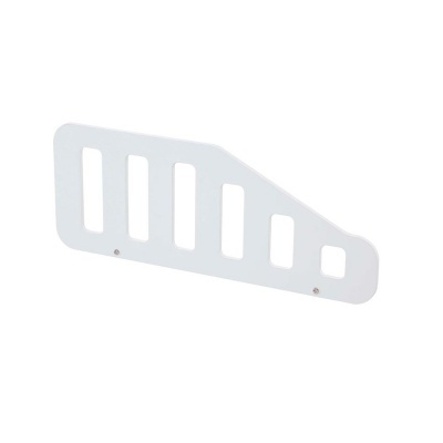 Estrado branco em plástico com recortes e parafusos