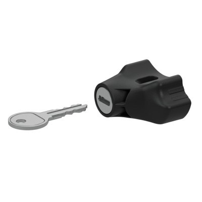 Chave metálica prateada ao lado de peça preta com cilindro de fechadura