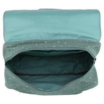 Mochila verde-água aberta mostrando interior vazio