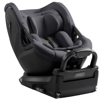cadeira auto infantil AXKID cinza escuro com estrutura preta