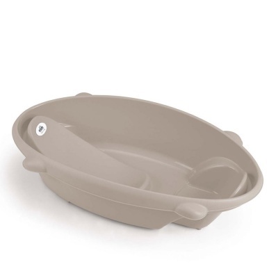 Banheira de bebé bege claro em plástico com suporte interior e pegas